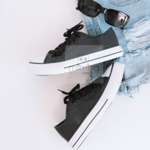 ECO CUERO NEGRO PLATAFORMA BAJAS