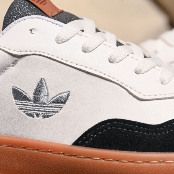 Adidas Gazelle Luxury - Image 3
